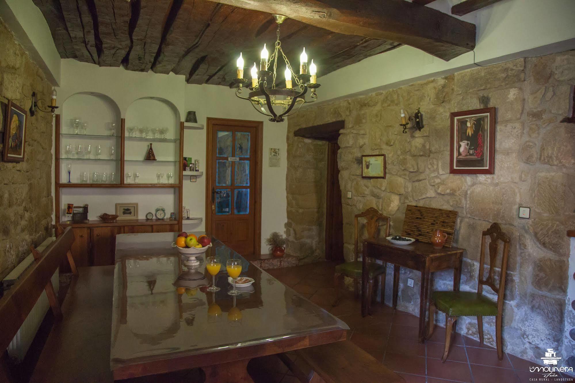 Casa Rural La Molinera Etxea Samaniego Екстер'єр фото