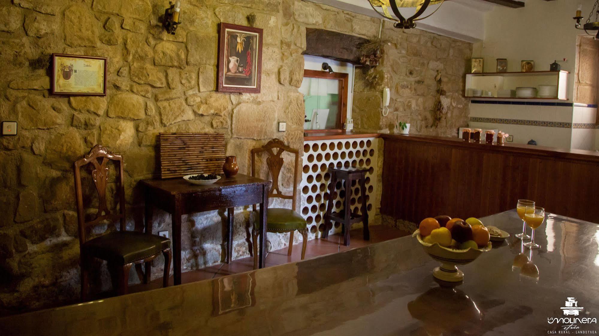 Casa Rural La Molinera Etxea Samaniego Екстер'єр фото